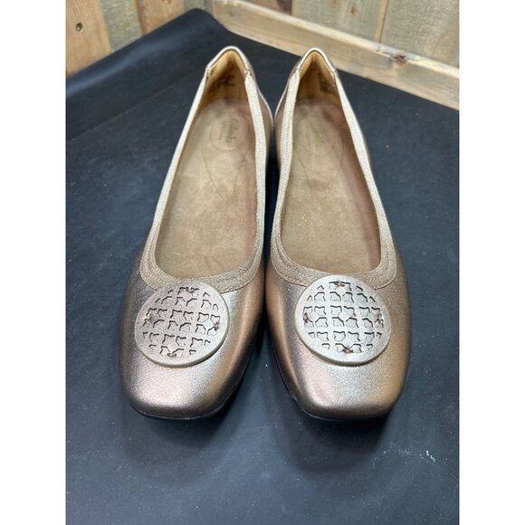 NWT New Clarks Artisan Womens Candra Blush Flats Gold Leather Size 11 - Picture 4 of 8